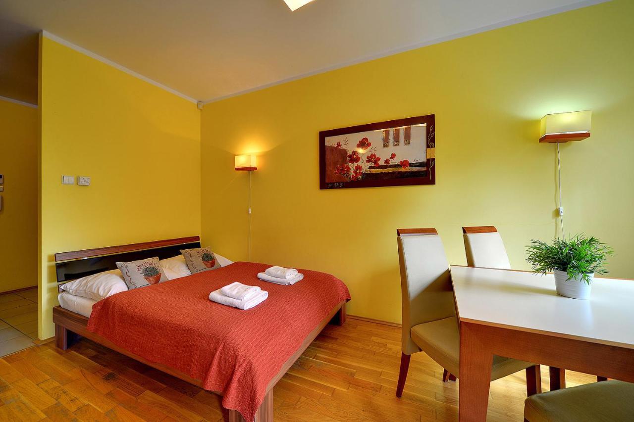 Apartamenty Sun Seasons 24 - Rezydencja Pod Swierkami Centrum 卡尔帕奇 外观 照片